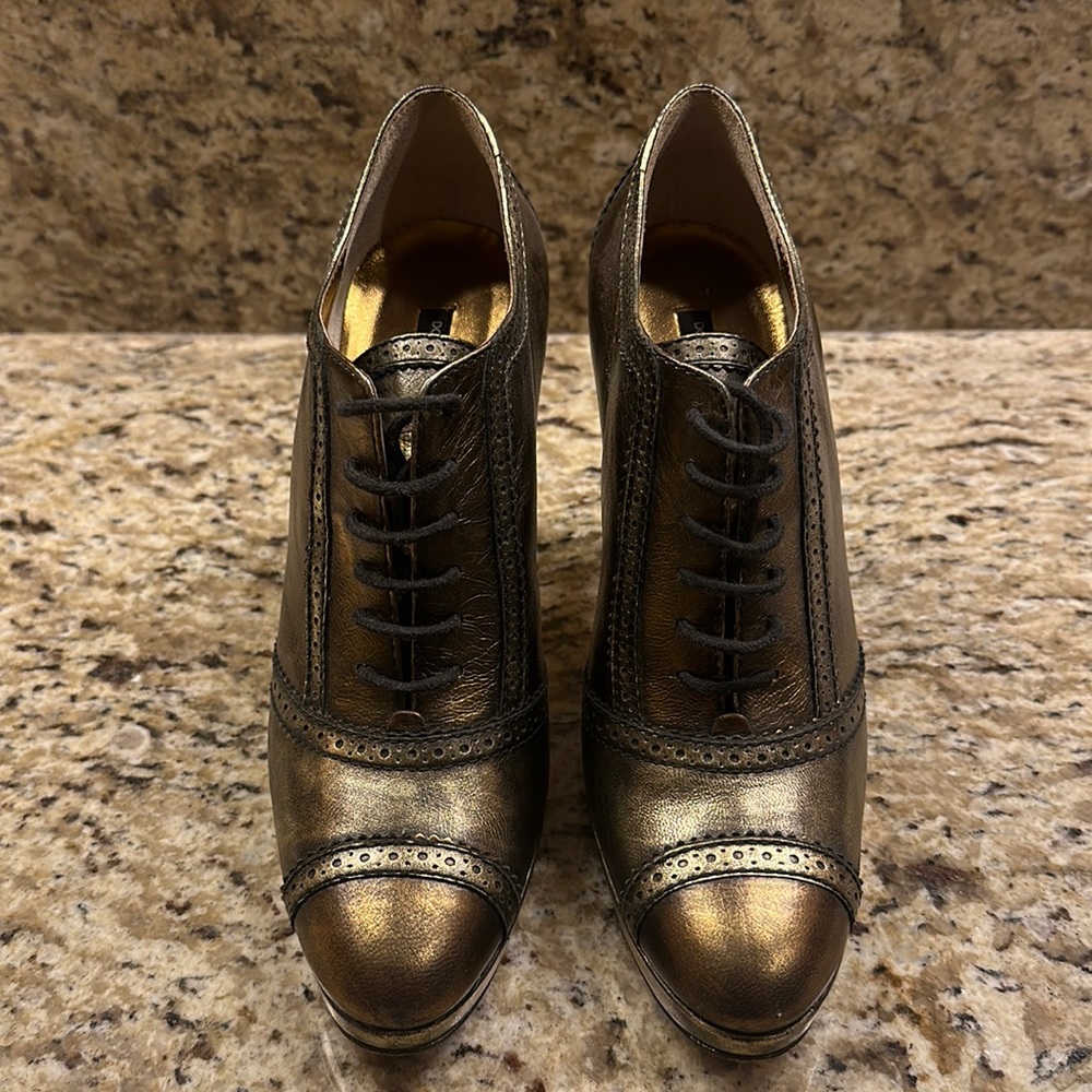 Dolce & Gabanna Harlequin Lace Up Gold Pumps Size 38